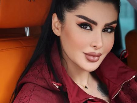 بیوگرافی دنیا جهانبخت (Donya Jahanbakht)